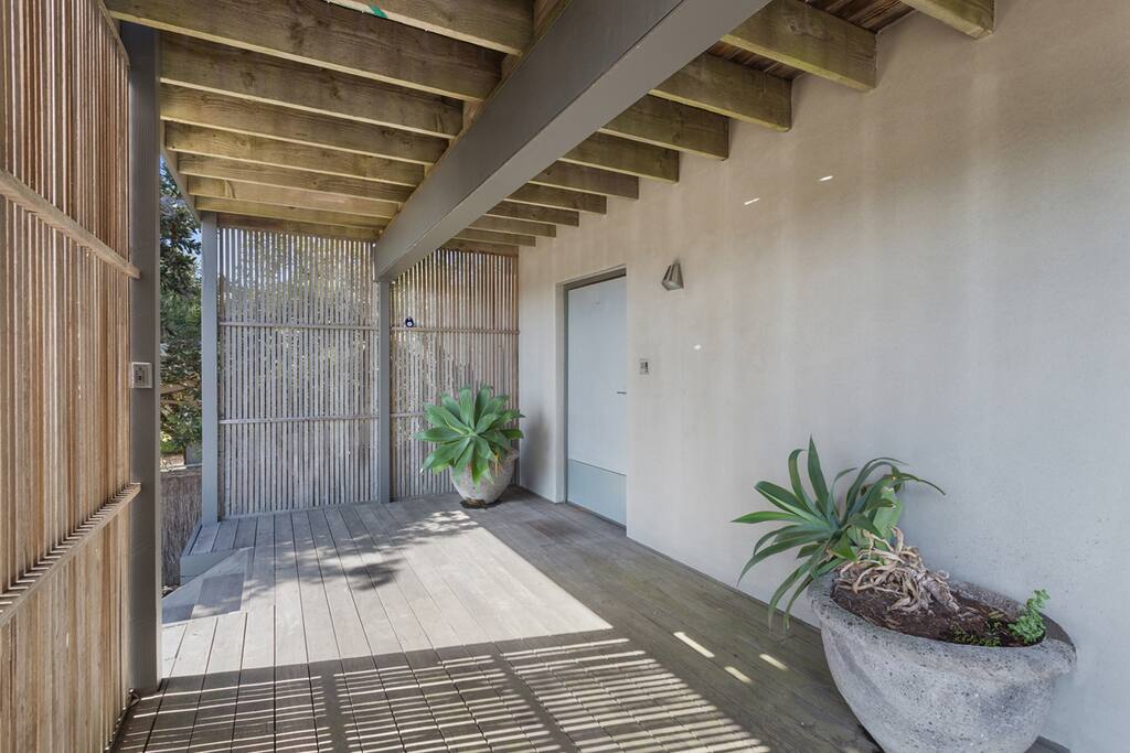 Entrance and front door patio