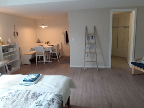 Top Airbnb: Studio "OASIS" mitten in Sargans in St. Gallen