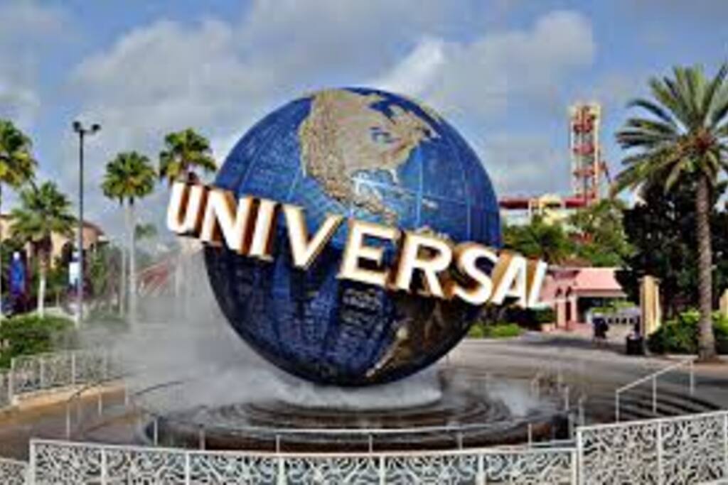 UNIVERSAL 5 MILES