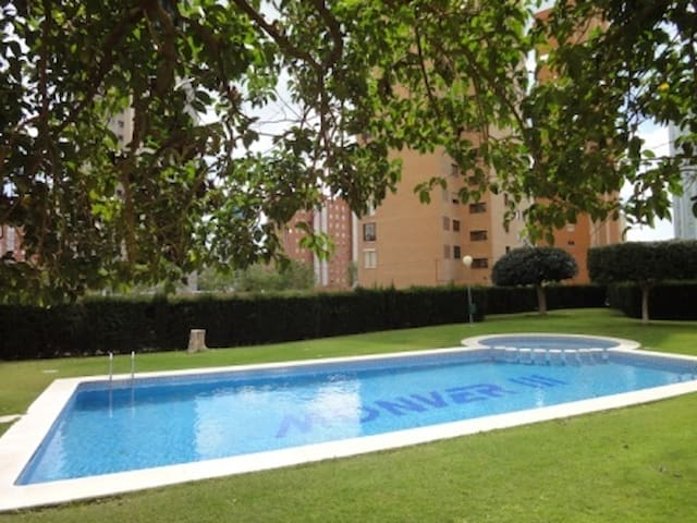 Apartamentos Platinum-Benidorm_23_Wifi_Schwimmbad