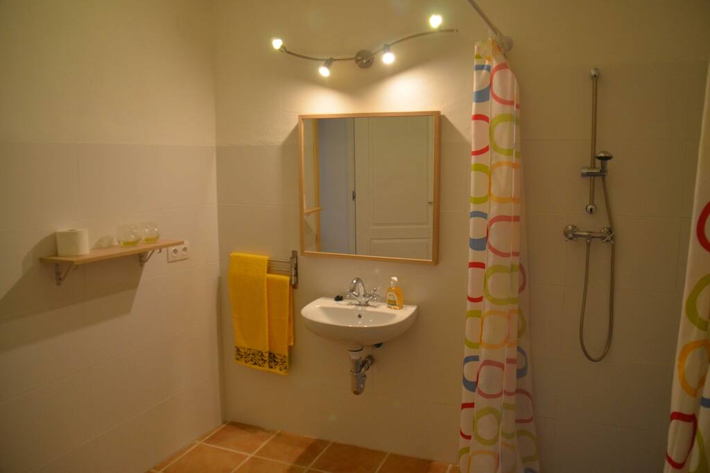 Baño habitación Galan