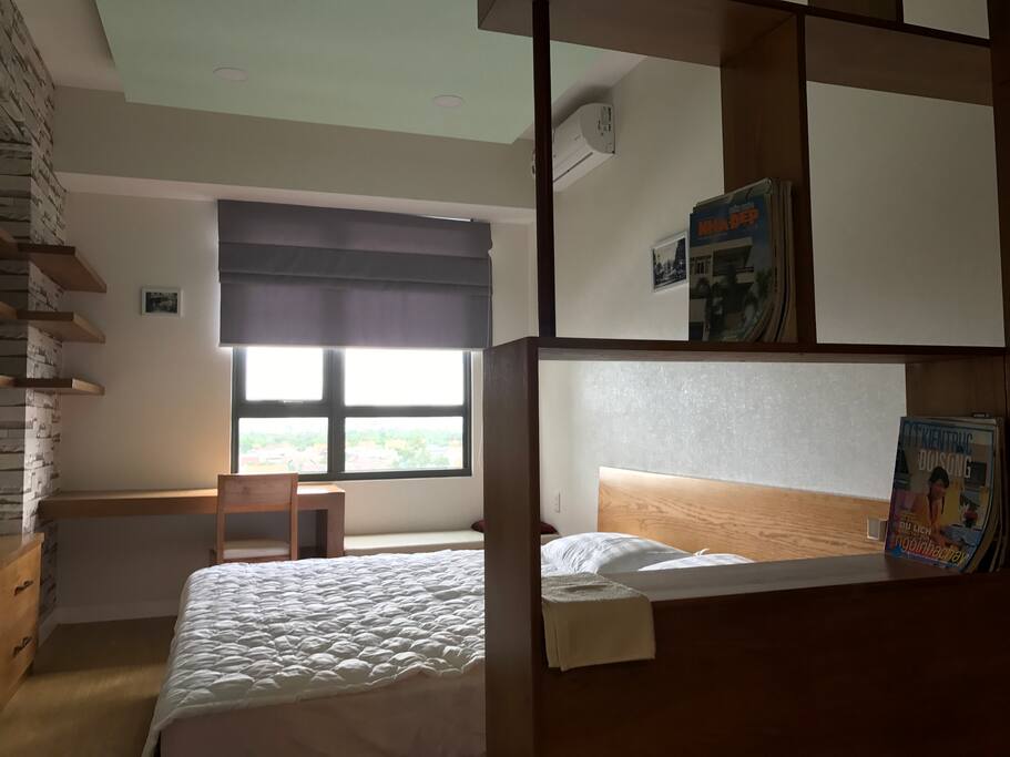 Bedroom with double bed.