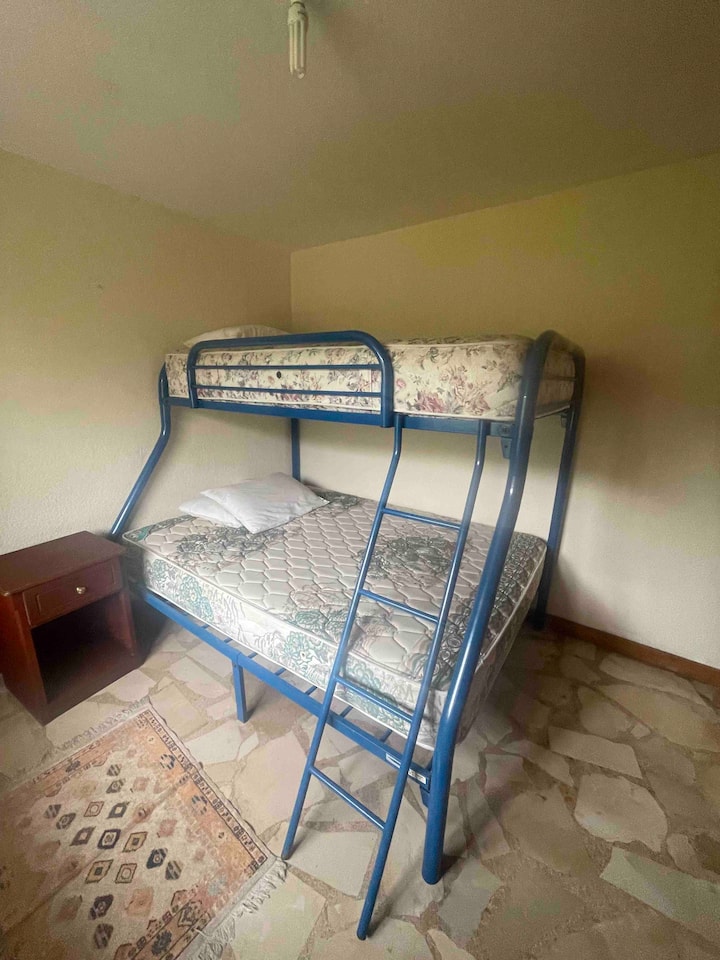 საძინებელი 3