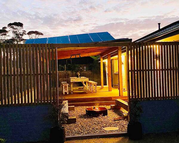 Low-key Lonny Lifestyle