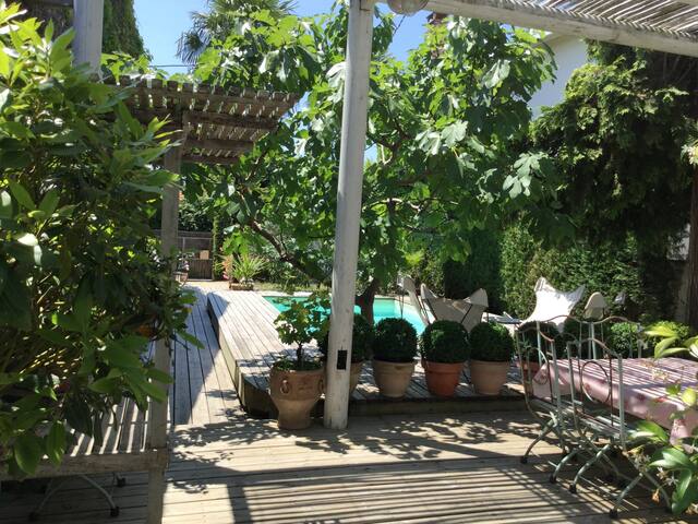 Maison de charme avec piscine chauffée – Bordeaux gallery image 3