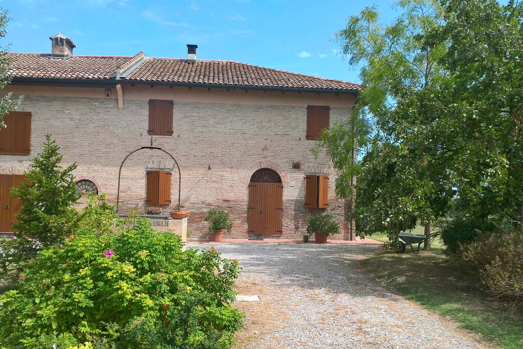 la parte verso la stada