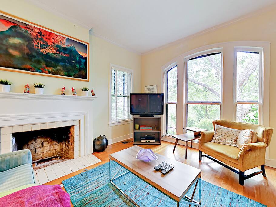 This room is flooded with natural light.
