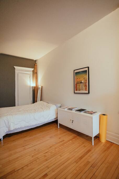 Vaste chambre au coeur du plateau Mont-Royal