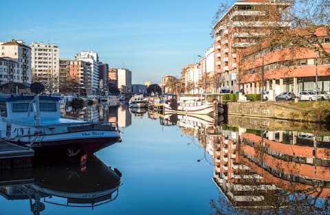 Chambre avec WC privé et Salle de Bain privée