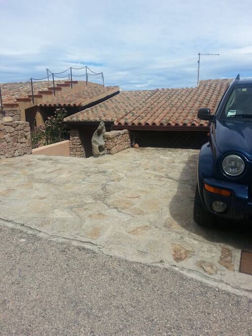 -posto auto
-parking