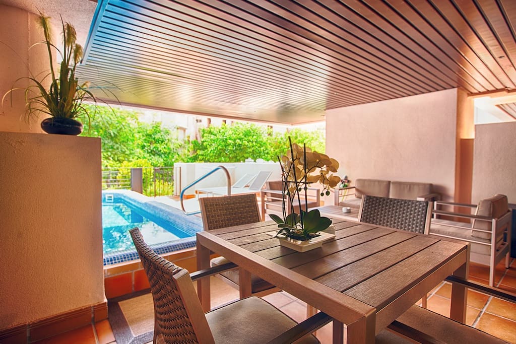 Terrace with private swimpool