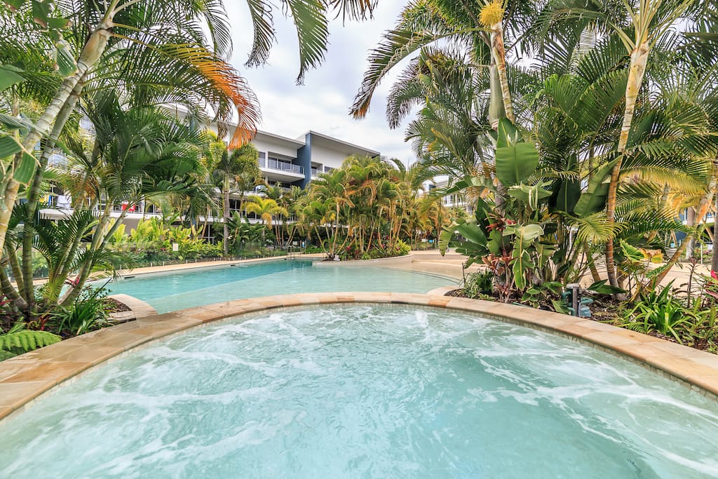 Gorgeous outdoor Lagoon pool