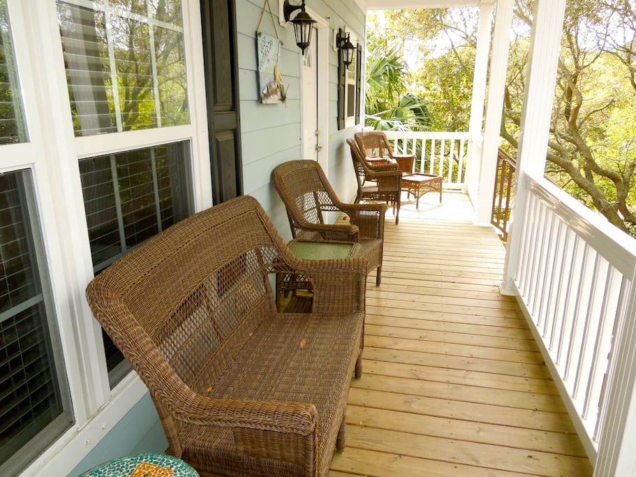 1st Level Front Porch