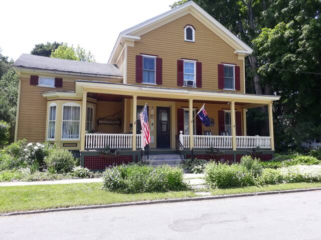 Fully Furnished Cooperstown Village Apartment