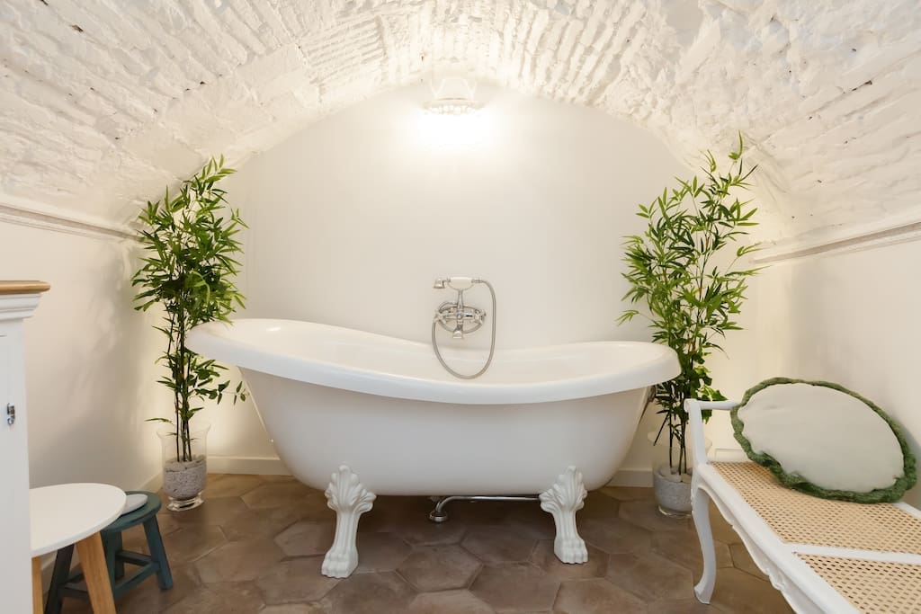 original Victorian bathtub