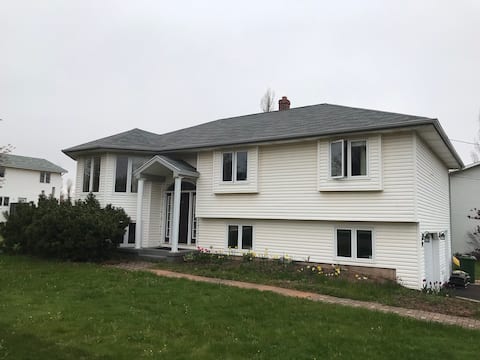 20 lori dale ave room 3