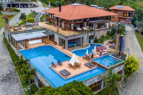 House high standard with ecotourism (Full board)