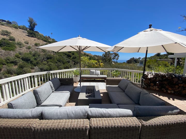 Modern Home, Cradled In Nature, Steps From Town - Laguna Beach, CA