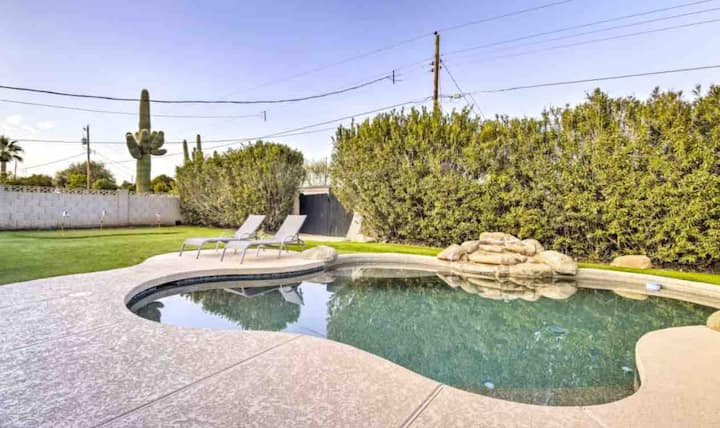 Scottsdale 4 Bedroom Home W/ Pool & Putting Green! - Scottsdale, AZ