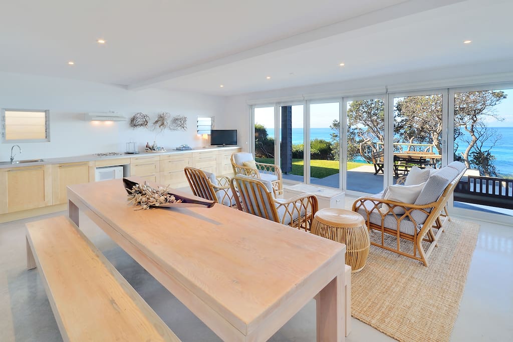 Living /Dining