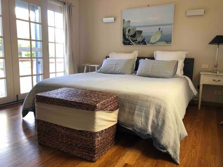 Основна спалня