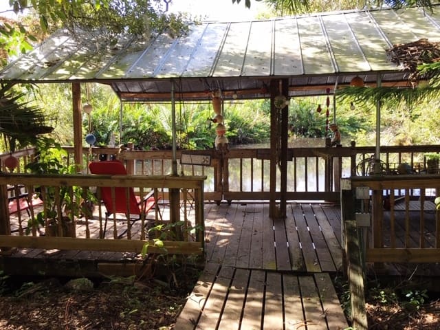 Beautiful "old Florida" waterfront property!