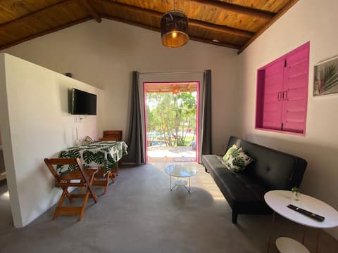Top Airbnb: Amazing small house with pool & fire-pit! em Entre Rios
