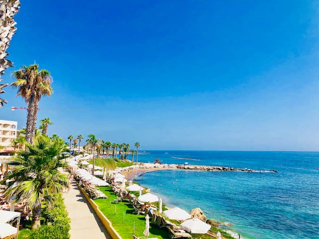 2 Bedrooms Apartment near the sea