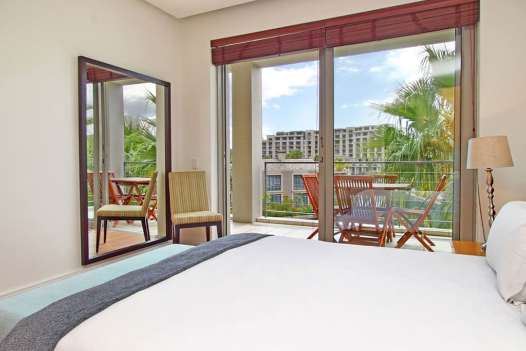 Master Bedroom/Balcony with views of Marina water