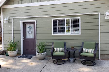 Oregon Coast Getaway Studio