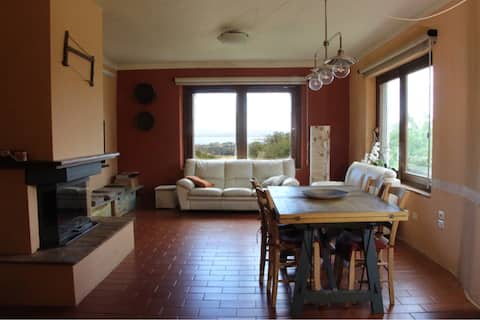 Top Airbnb: Casale Toppello on Lake Trasimeno a Passignano Sul Trasimeno