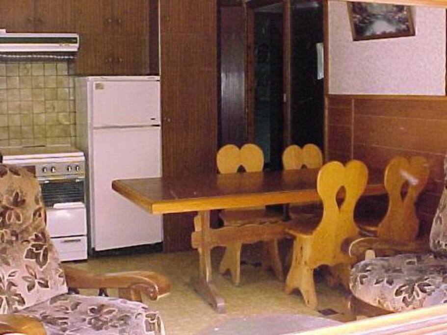 3 Pièces 6 personnes