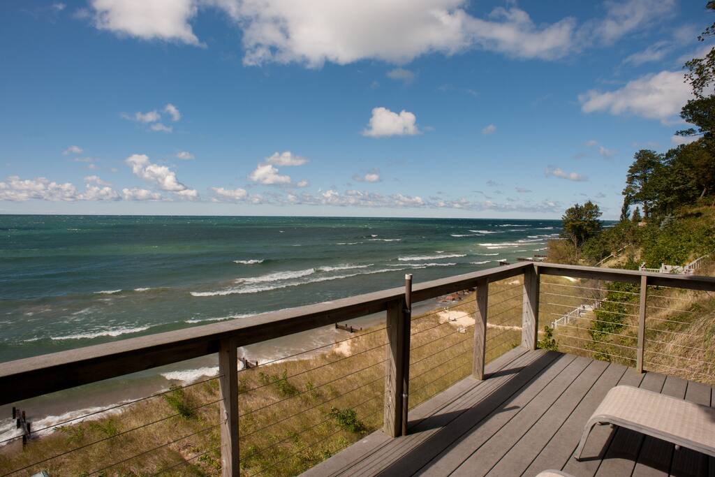 Overhang Deck to Lake Michigan