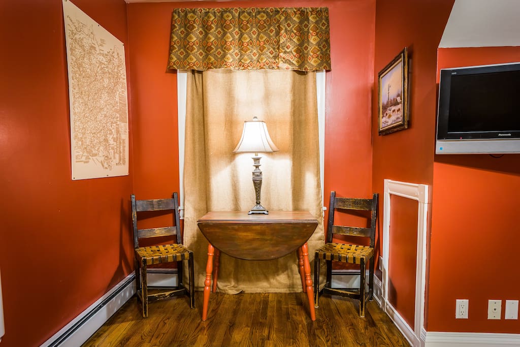 William Room - Desk Area
