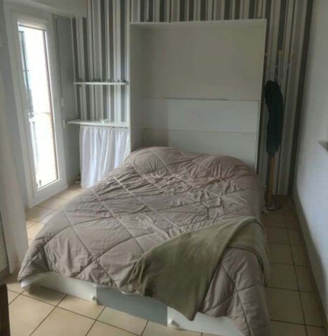 Chambre alcove avec lit escamotable 2 places