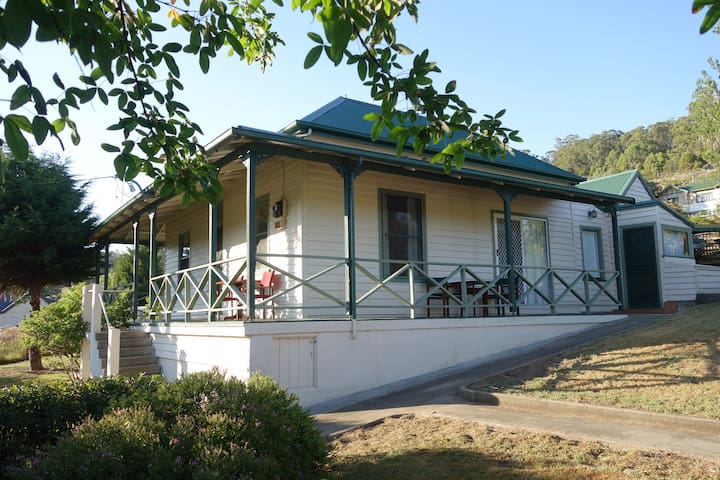 Airbnb Derby Holiday Rentals Places To Stay Tasmania