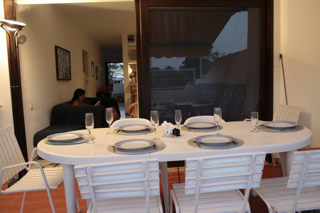 Dinning Table