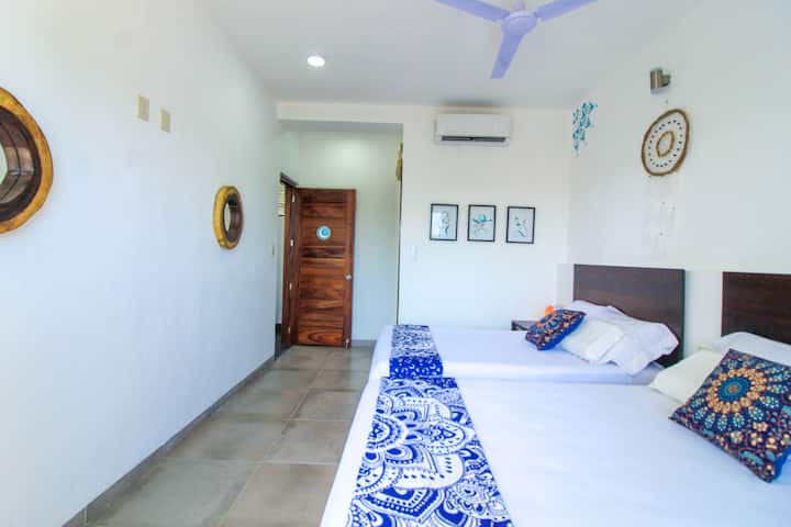 CASA DE OLAS HOTEL BOUTIQUE - Room LUN — სურათი 1