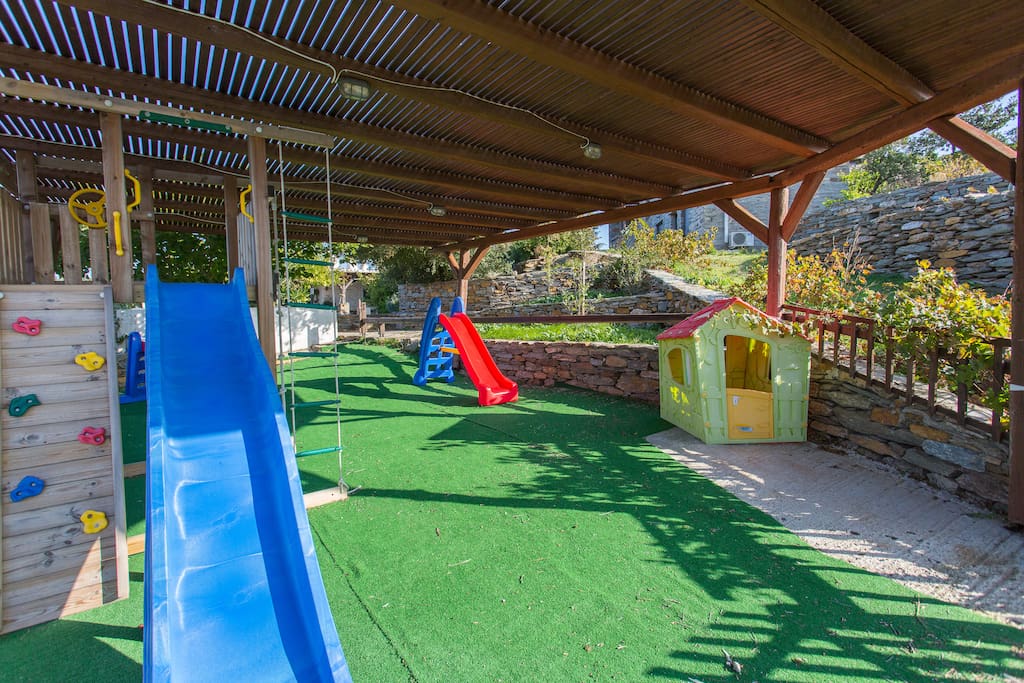 ALL UNITS: Playground