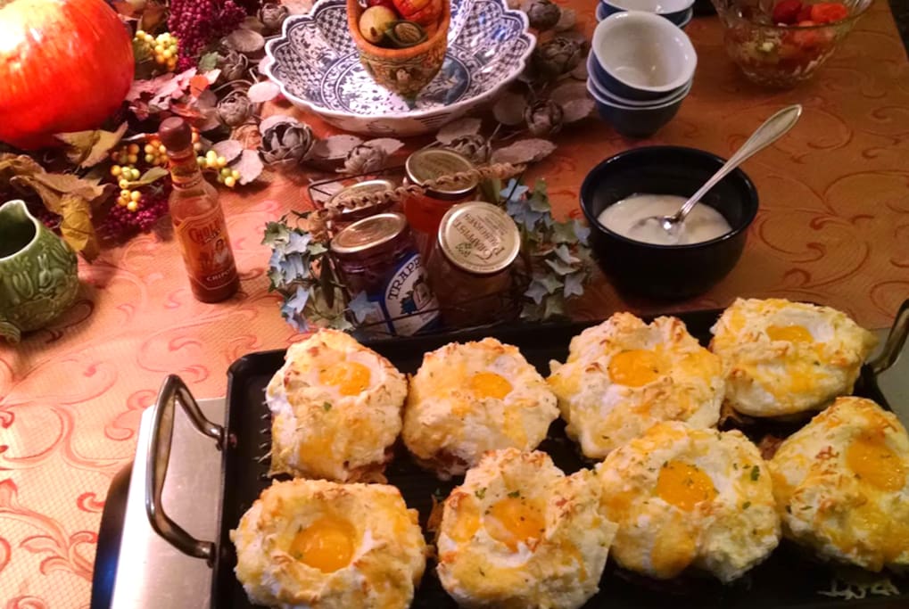 Serving a Bountiful Creative Breakfast
