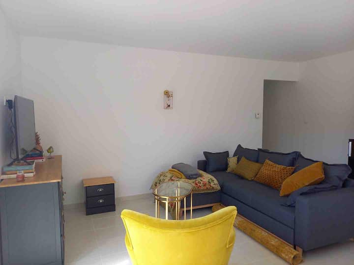 Maison De Plain Pied Avec Parking Jardin Privatif - Angles