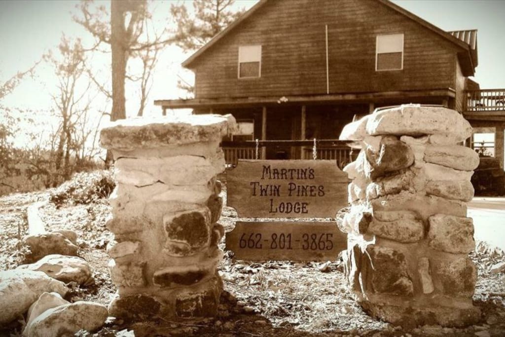 Twin Pines Lodge, Mountain view ar. - Cabins for Rent in ...