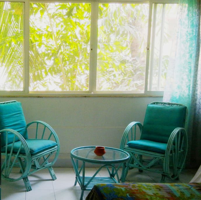 siting area