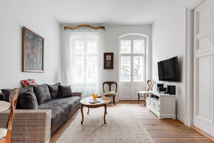 Deluxe Apartment in Boxi with Vintage Detailing