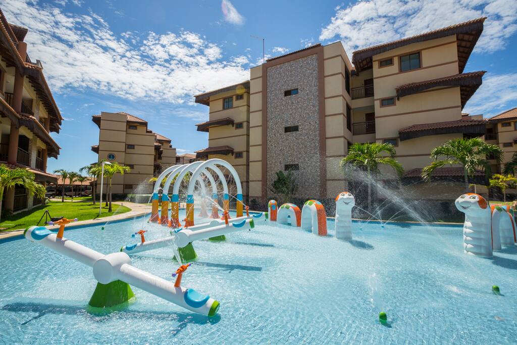 Piscina Infantil c/ Parque Aquático