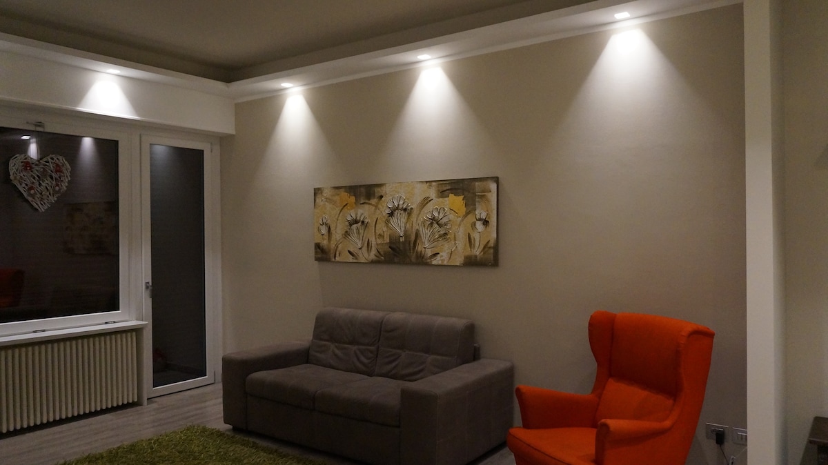 Proprietà Airbnb di successo: Masia Holiday Apartment Como Lake 013075-CNI-00297 a Como