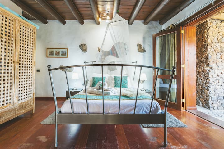 Eco Casita, Cosy Cottage, Pool, Beach, Garden Wifi - Graciosa