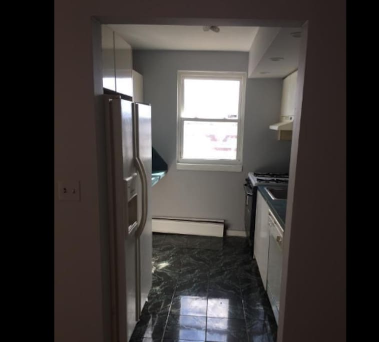 Neatly spaced kitchen - newly renovated