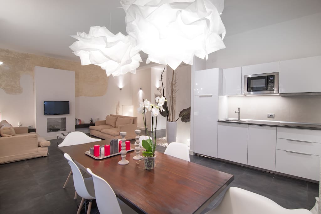 Kitchen & Livingroom