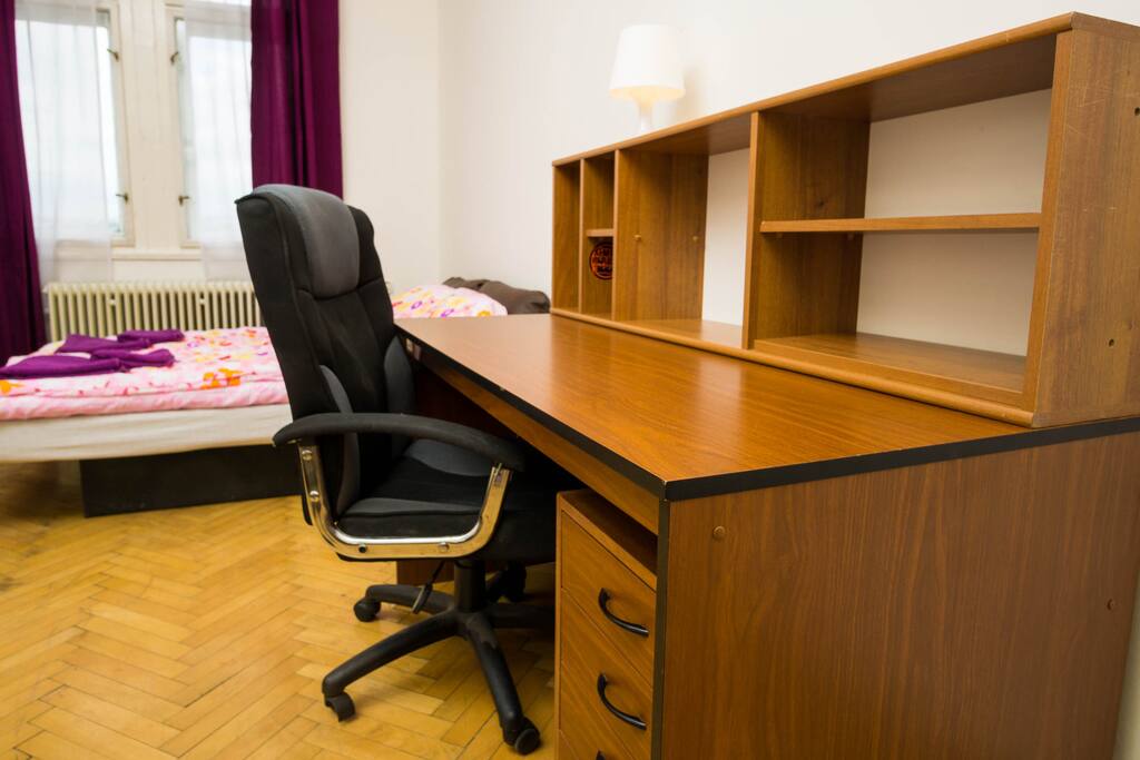 Working table